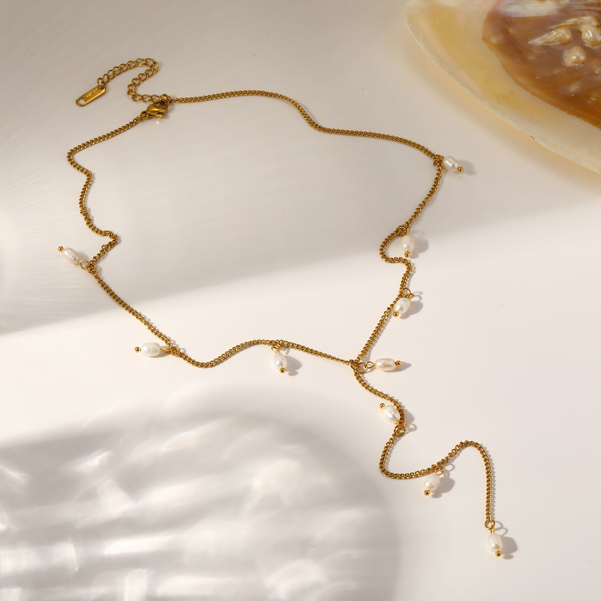 Perla Drop Necklace